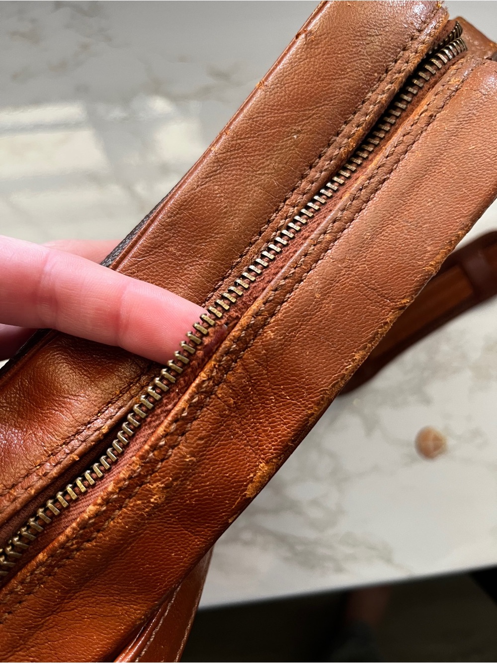Vintage 1970s Louis Vuitton Crossbody with Tan Trim - Picture 6 of 13